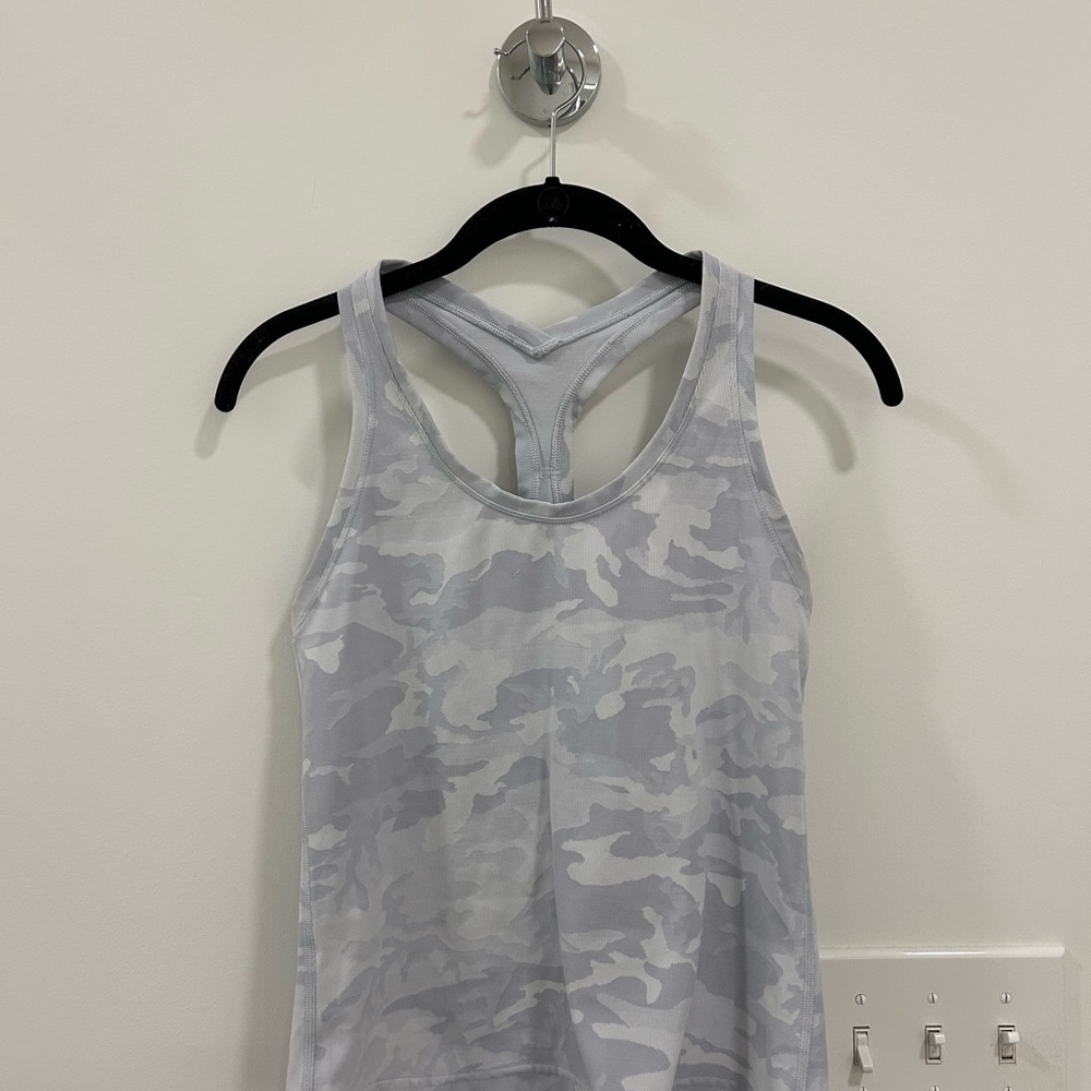 Lululemon Athletica Light Gray Camo Tank